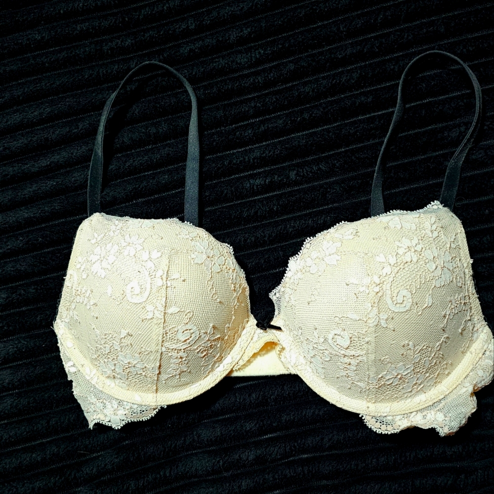 Victorias secret push up bra